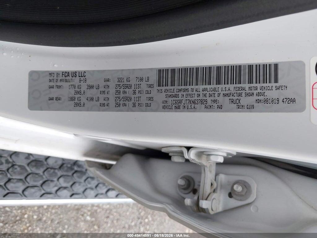 1C6SRFJT7KN637829 2019 RAM 1500 photo no. 9