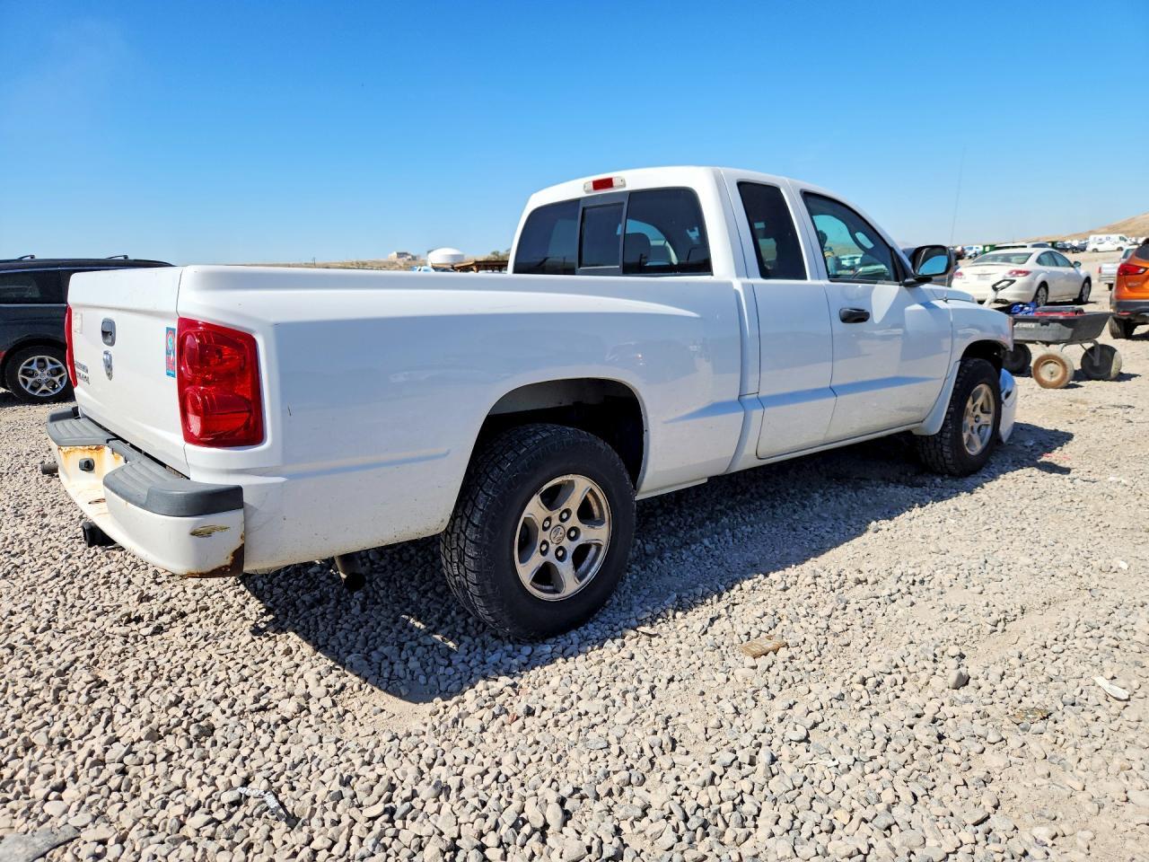 2007 DODGE DAKOTA SLT — Фото 3 из 12