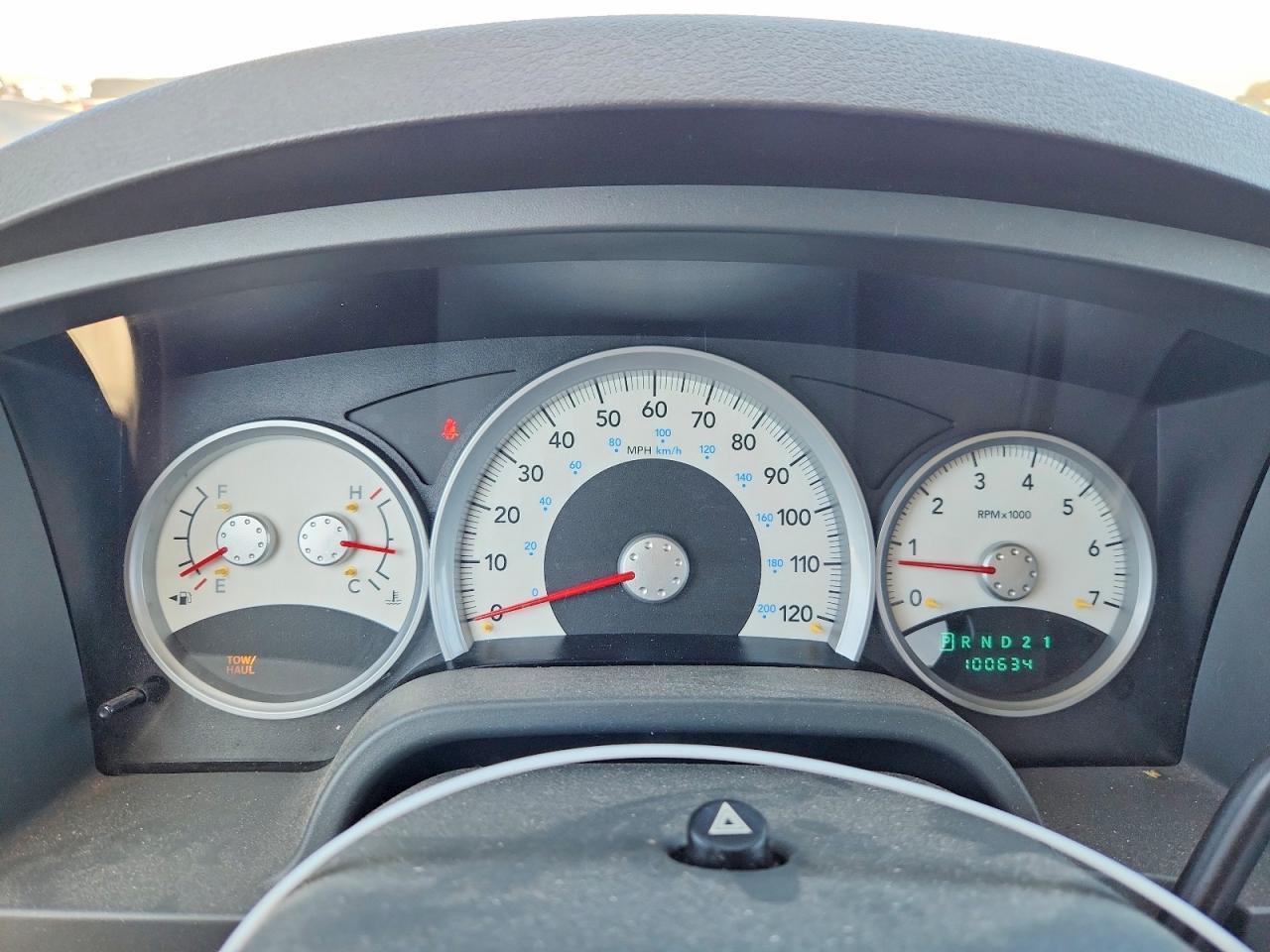 2007 DODGE DAKOTA SLT — Фото 9 из 12