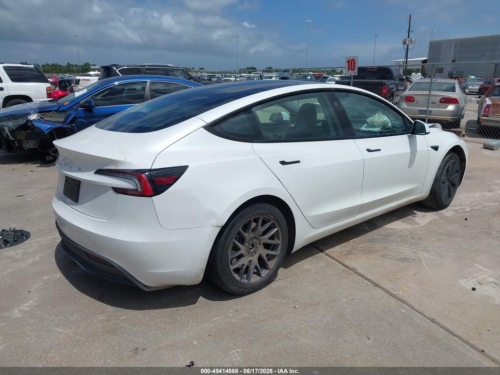 5YJ3E1EA9SF005613 2025 TESLA MODEL 3 photo no. 4