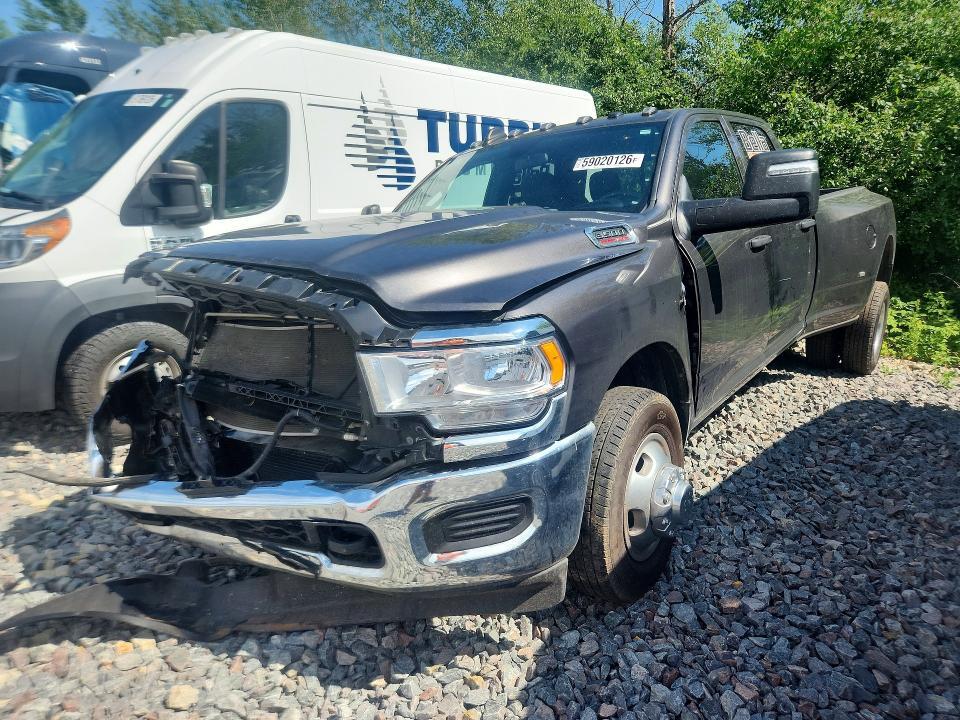 3C63RRGLXRG242754 2024 RAM 3500 photo no. 1