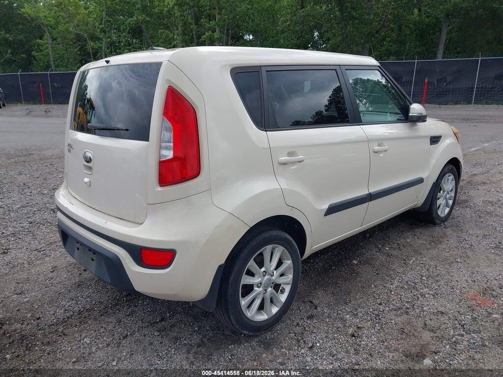 KNDJT2A60D7756399 2013 KIA SOUL photo no. 4