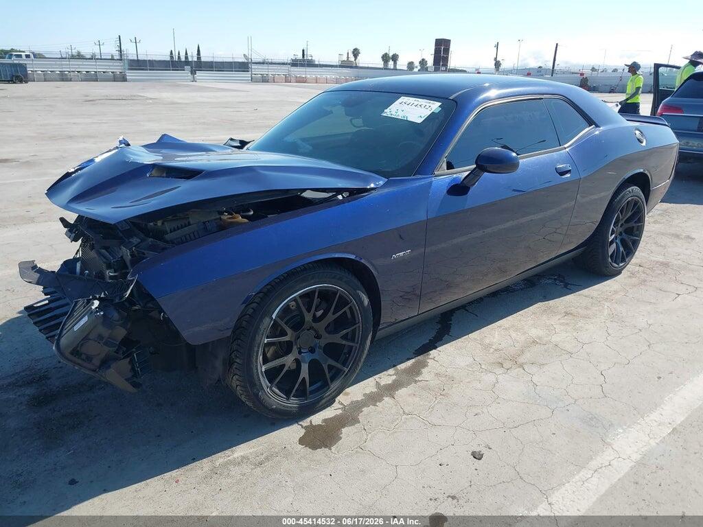 2C3CDZAT5FH761369 2015 DODGE CHALLENGER photo no. 2