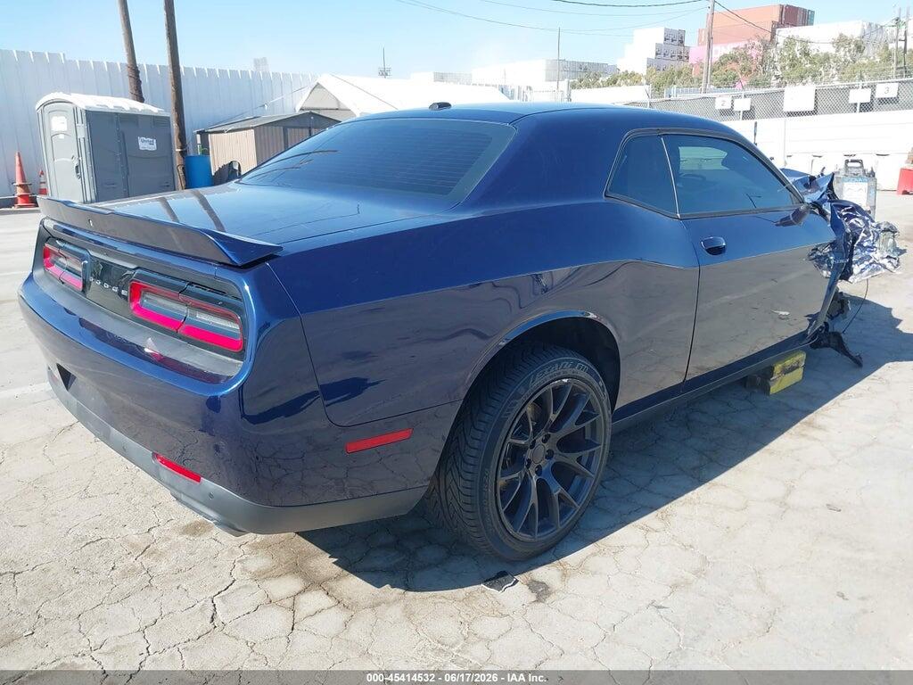 2C3CDZAT5FH761369 2015 DODGE CHALLENGER photo no. 4