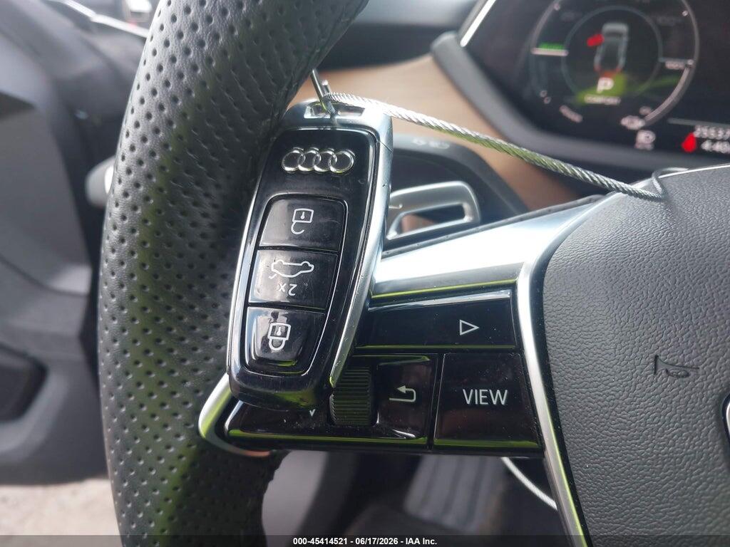 WAUFJBFW5R7004741 2024 AUDI E-TRON GT photo no. 11