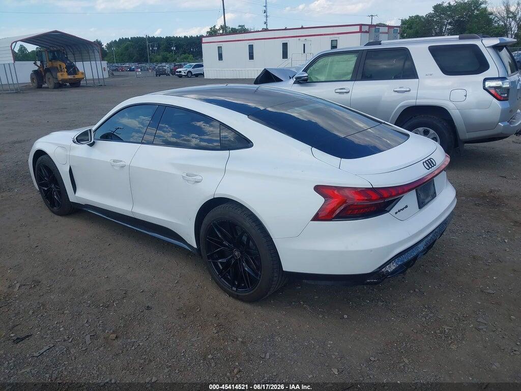 WAUFJBFW5R7004741 2024 AUDI E-TRON GT photo no. 3