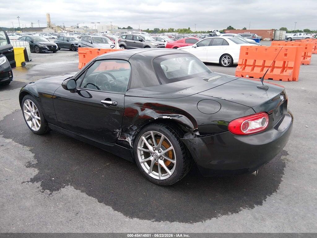 JM1NC2PF2B0218009 2011 MAZDA MX-5 MIATA photo no. 3