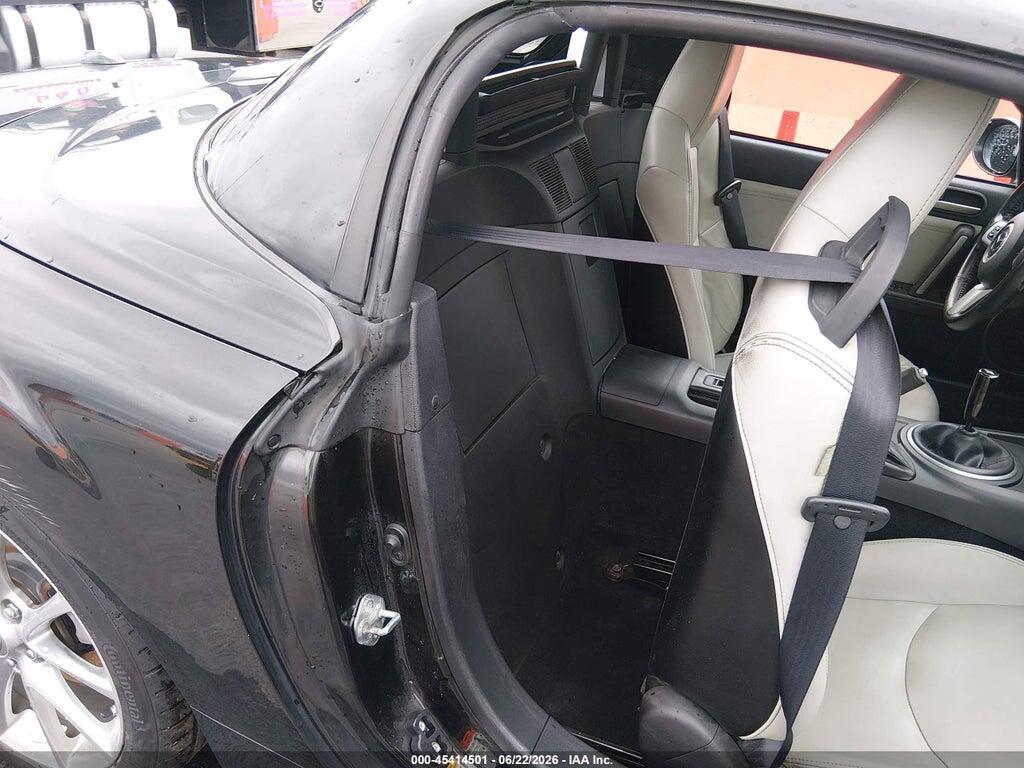 JM1NC2PF2B0218009 2011 MAZDA MX-5 MIATA photo no. 8