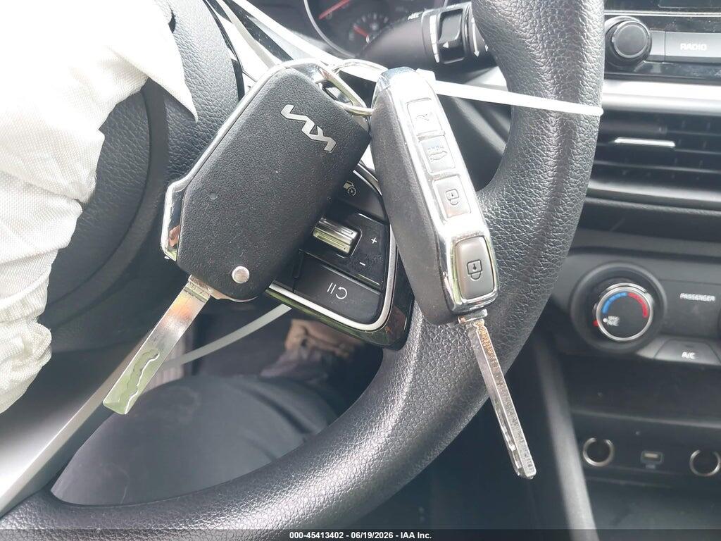 3KPF24AD0PE592935 2023 KIA FORTE photo no. 11