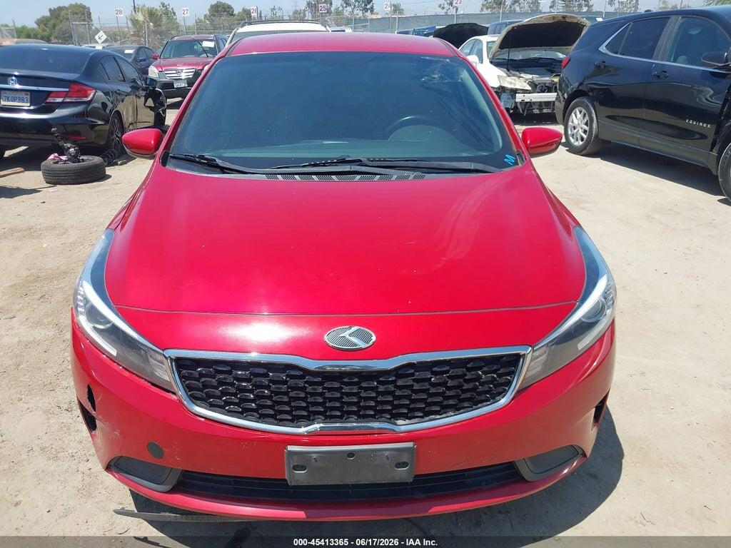 3KPFL4A75JE210719 2018 KIA FORTE photo no. 12