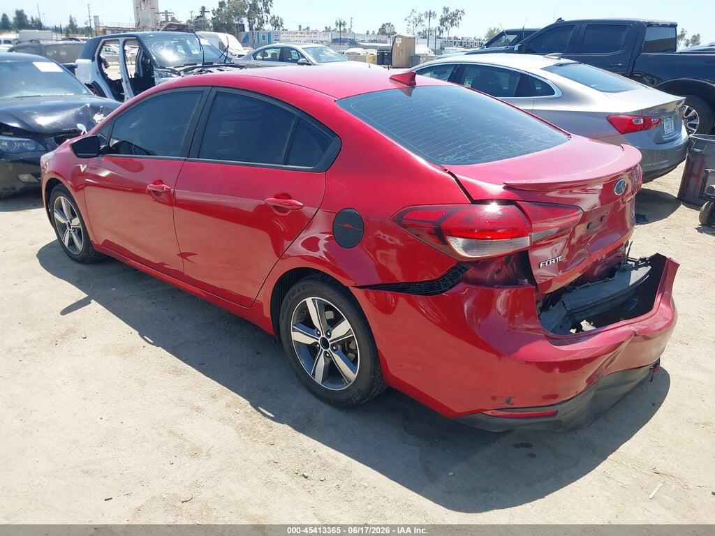 3KPFL4A75JE210719 2018 KIA FORTE photo no. 3