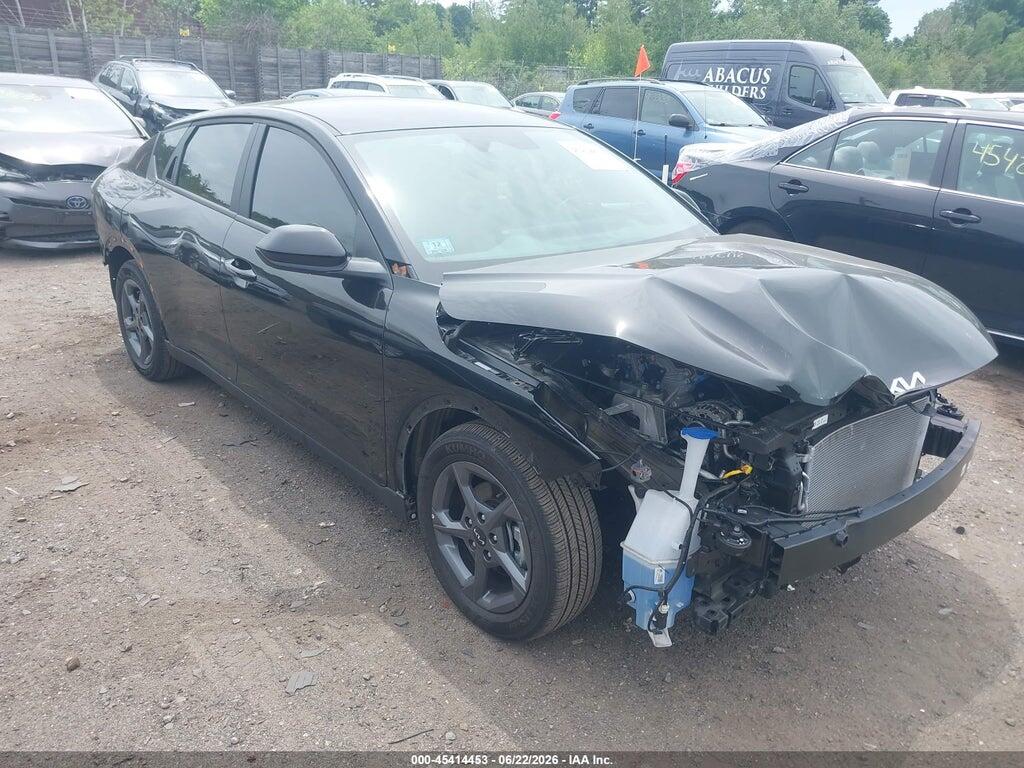3KPFT4DE1SE213872 2025 KIA K4 photo no. 1