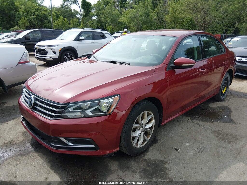 1VWAA7A33JC004446 2018 VOLKSWAGEN PASSAT photo no. 2