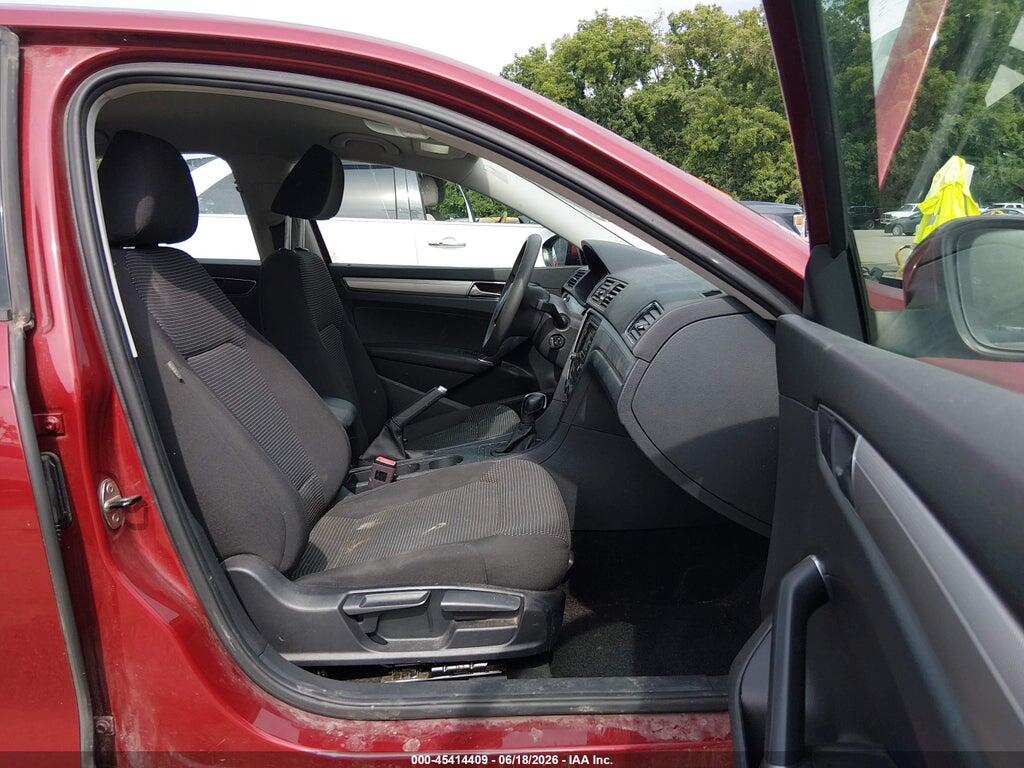 1VWAA7A33JC004446 2018 VOLKSWAGEN PASSAT photo no. 5