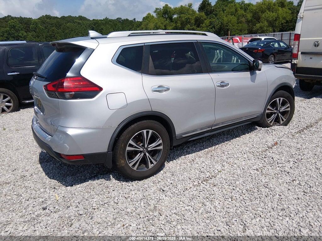 5N1AT2MT0HC874575 2017 NISSAN ROGUE photo no. 4