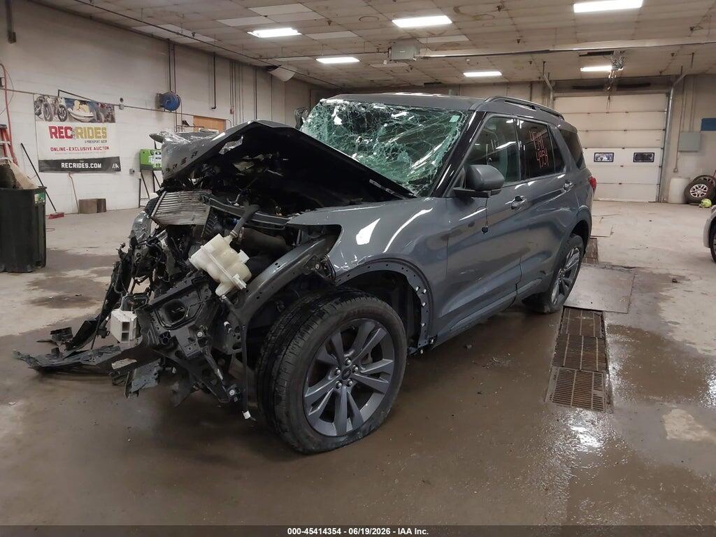 1FMSK8DH2MGC26597 2021 FORD EXPLORER photo no. 2