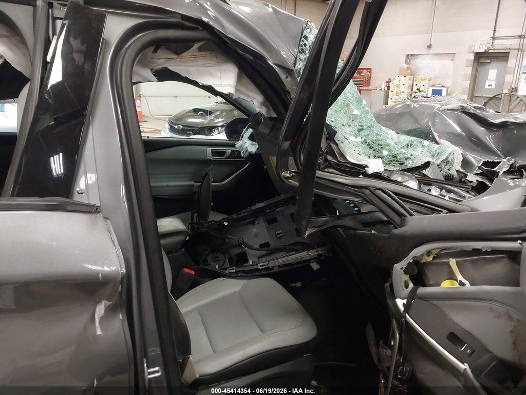 1FMSK8DH2MGC26597 2021 FORD EXPLORER photo no. 5