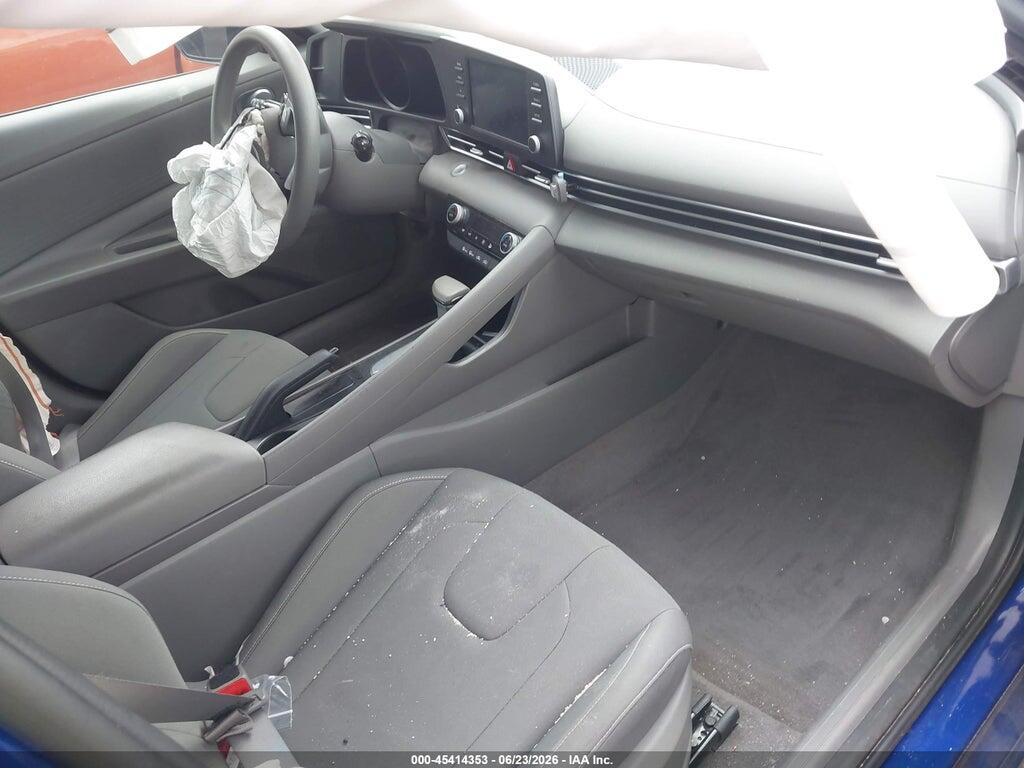 KMHLM4AG0PU431487 2023 HYUNDAI ELANTRA photo no. 5