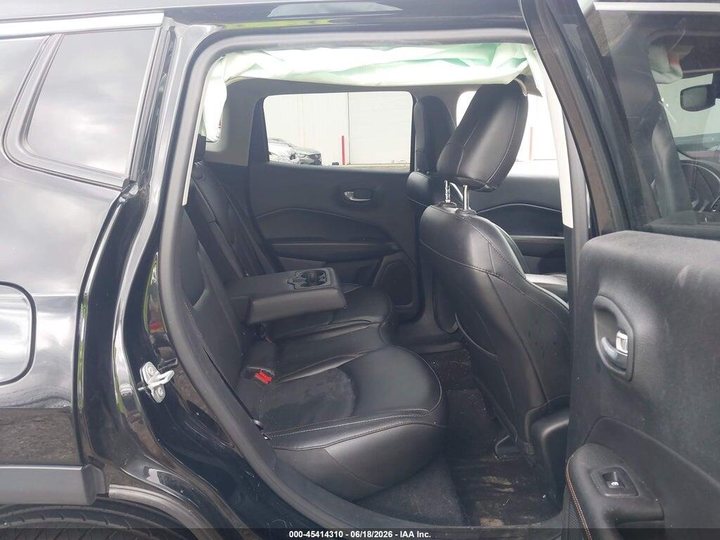 3C4NJDCB3KT673975 2019 JEEP COMPASS photo no. 8