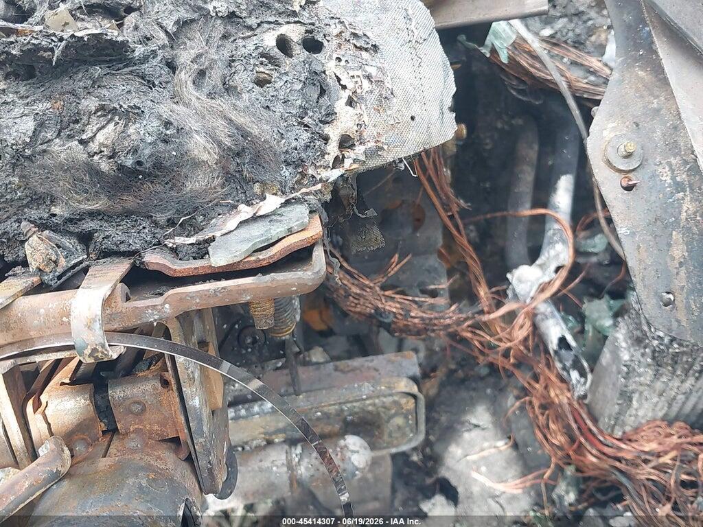 3FADP4EJ7BM166060 2011 FORD FIESTA photo no. 11