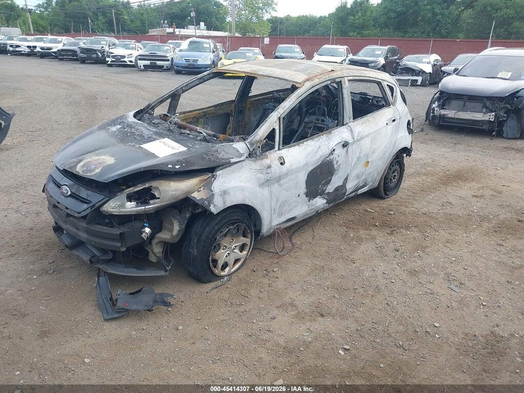 3FADP4EJ7BM166060 2011 FORD FIESTA photo no. 2