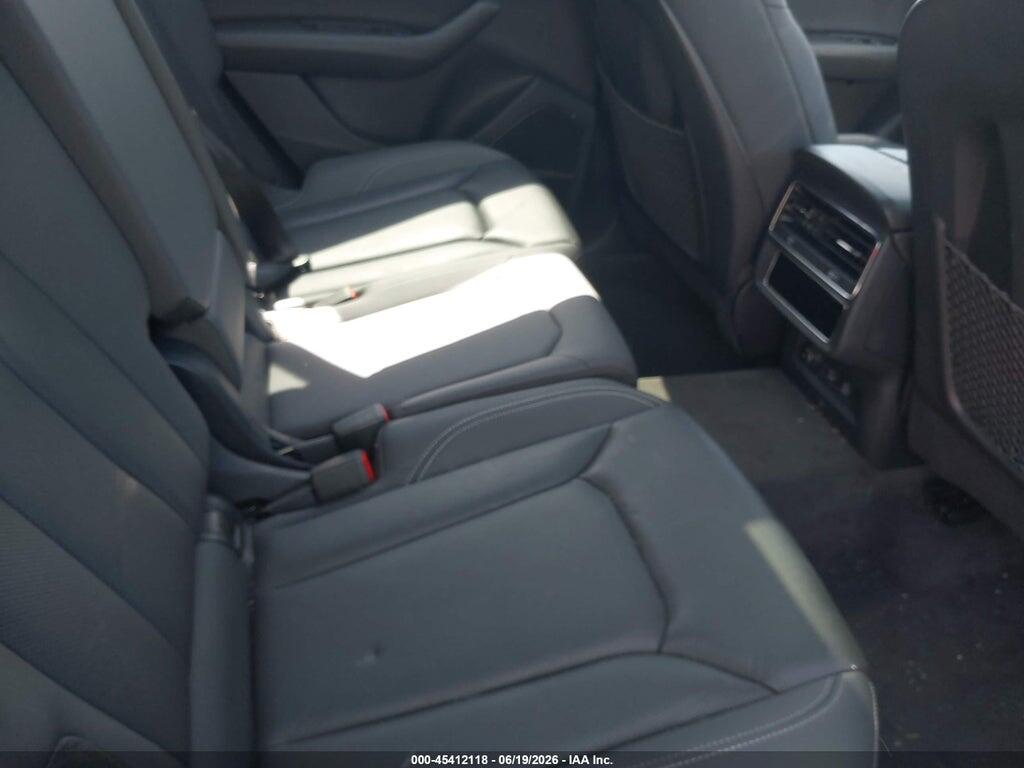 WA1BVAF16KD010697 2019 AUDI Q8 photo no. 8
