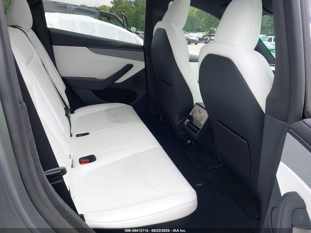 7SAYGDEE4TA628546 2026 TESLA MODEL Y photo no. 8