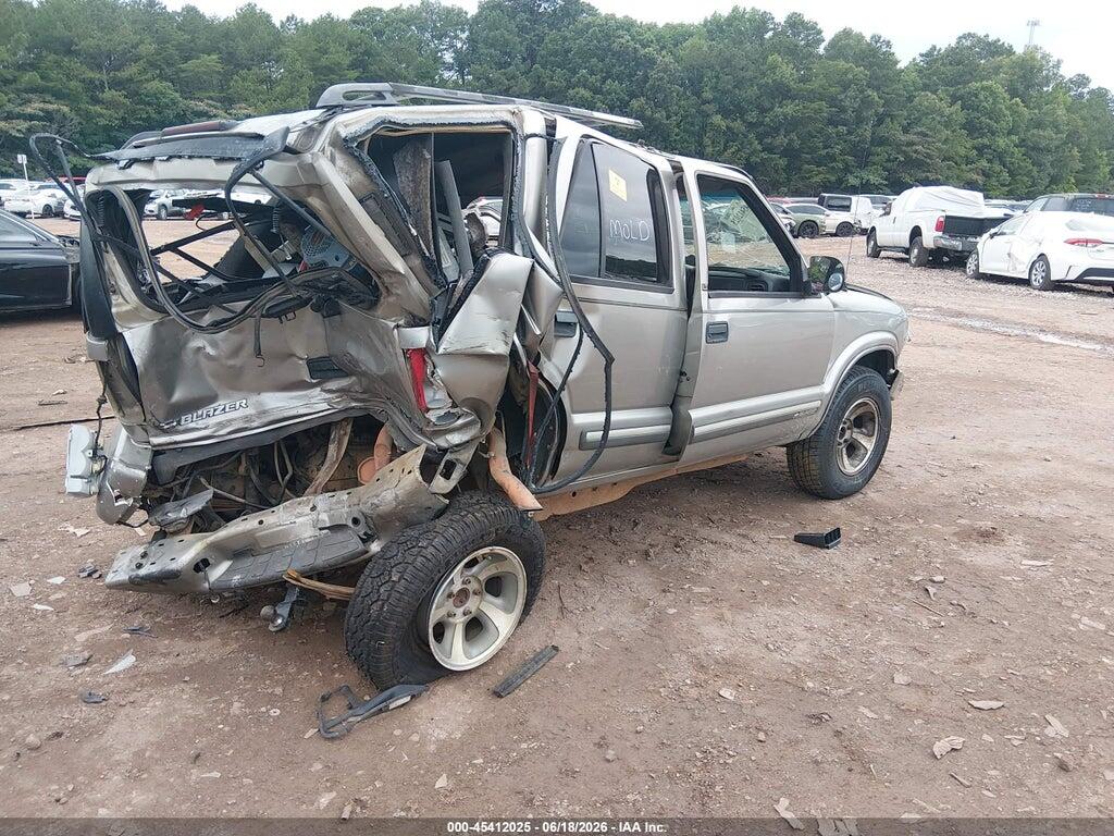 1GNCS13W512150695 2001 CHEVROLET BLAZER photo no. 4