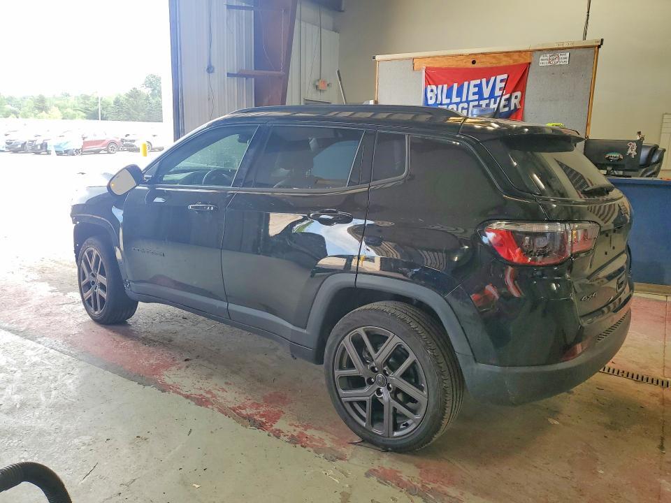 2026 JEEP COMPASS LIMITED — Фото 2 из 14