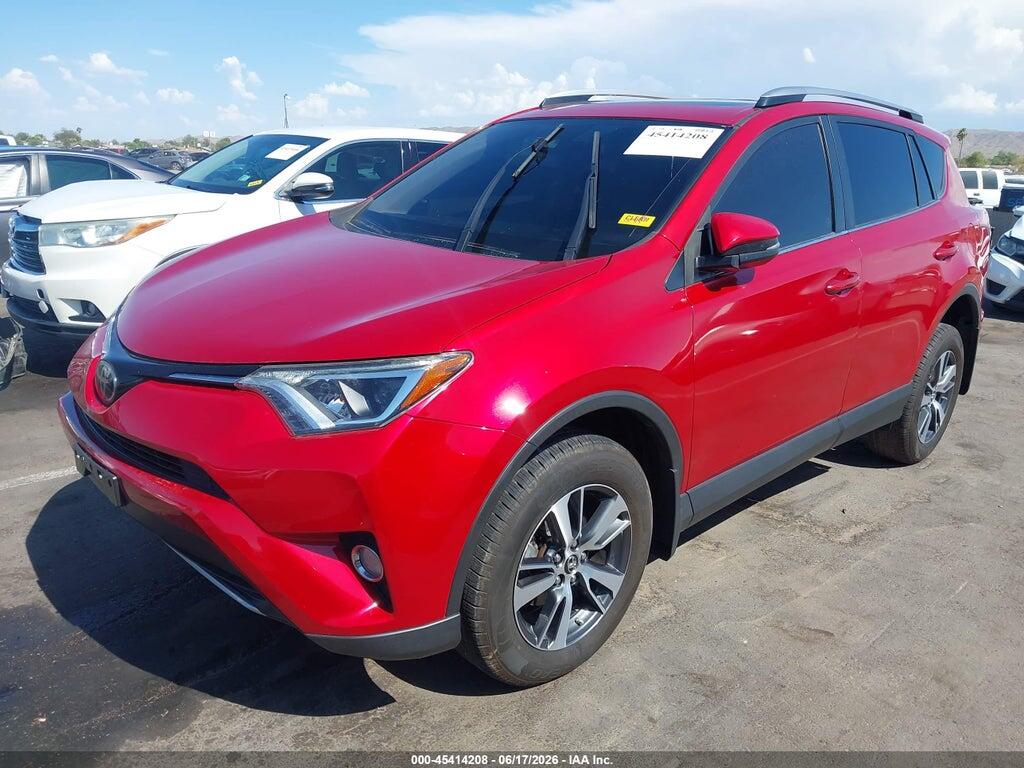 JTMRFREV8HJ113117 2017 TOYOTA RAV4 photo no. 2