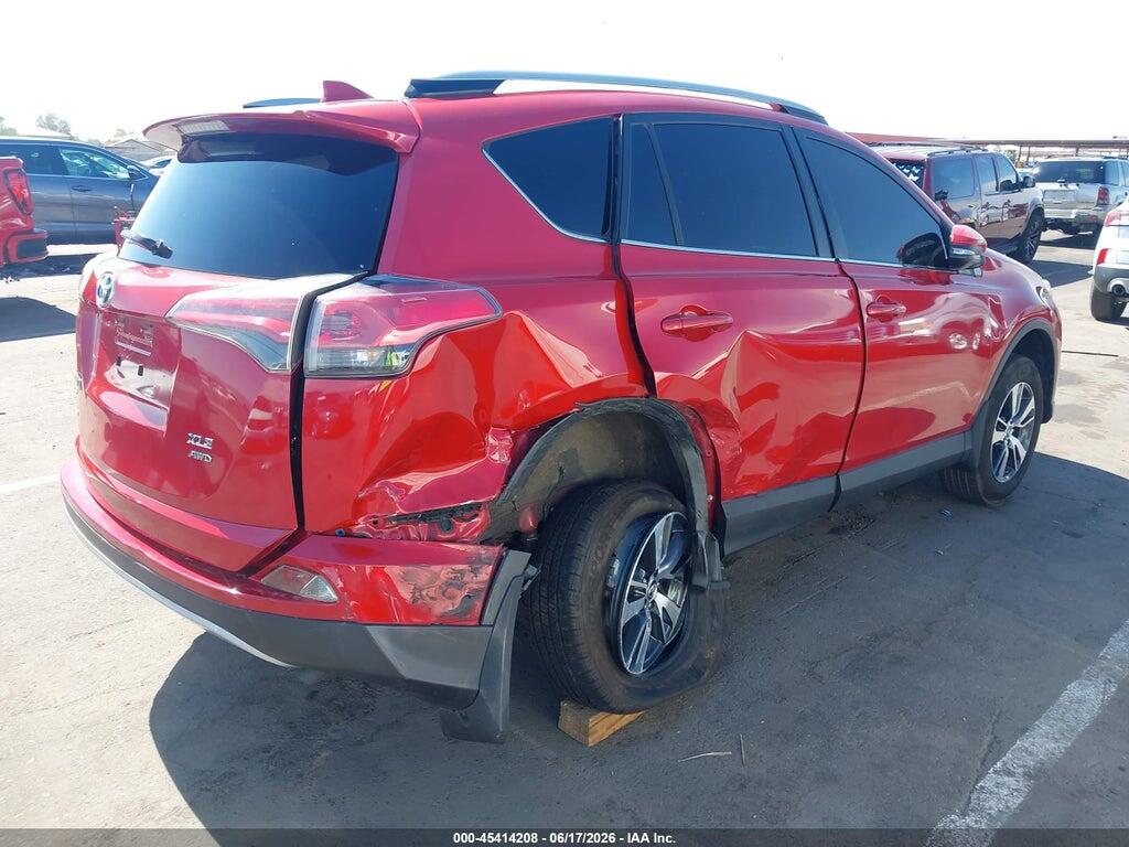 JTMRFREV8HJ113117 2017 TOYOTA RAV4 photo no. 4