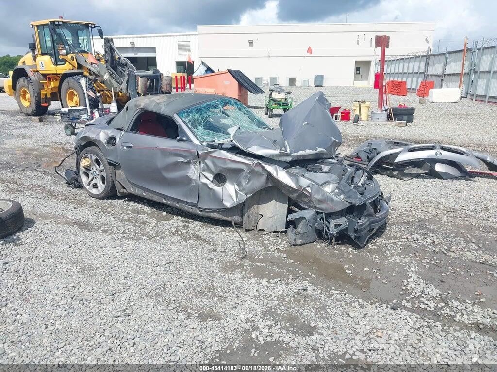 4USBT53433LT21846 2003 BMW Z4 photo no. 1