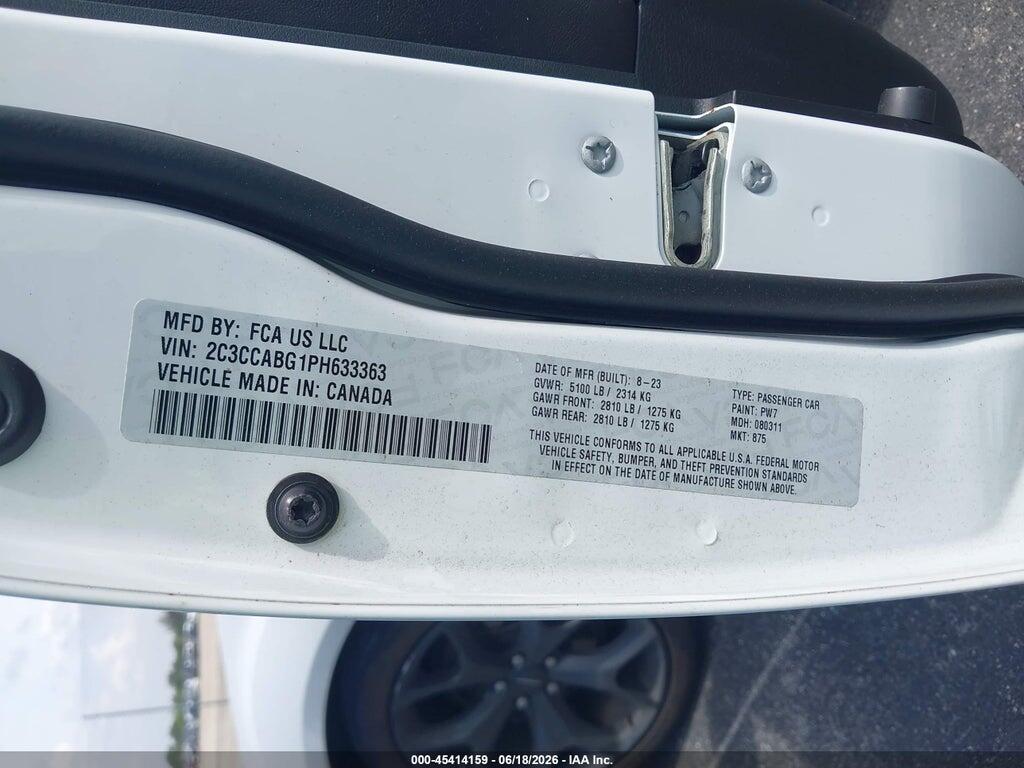 2C3CCABG1PH633363 2023 CHRYSLER 300 photo no. 9