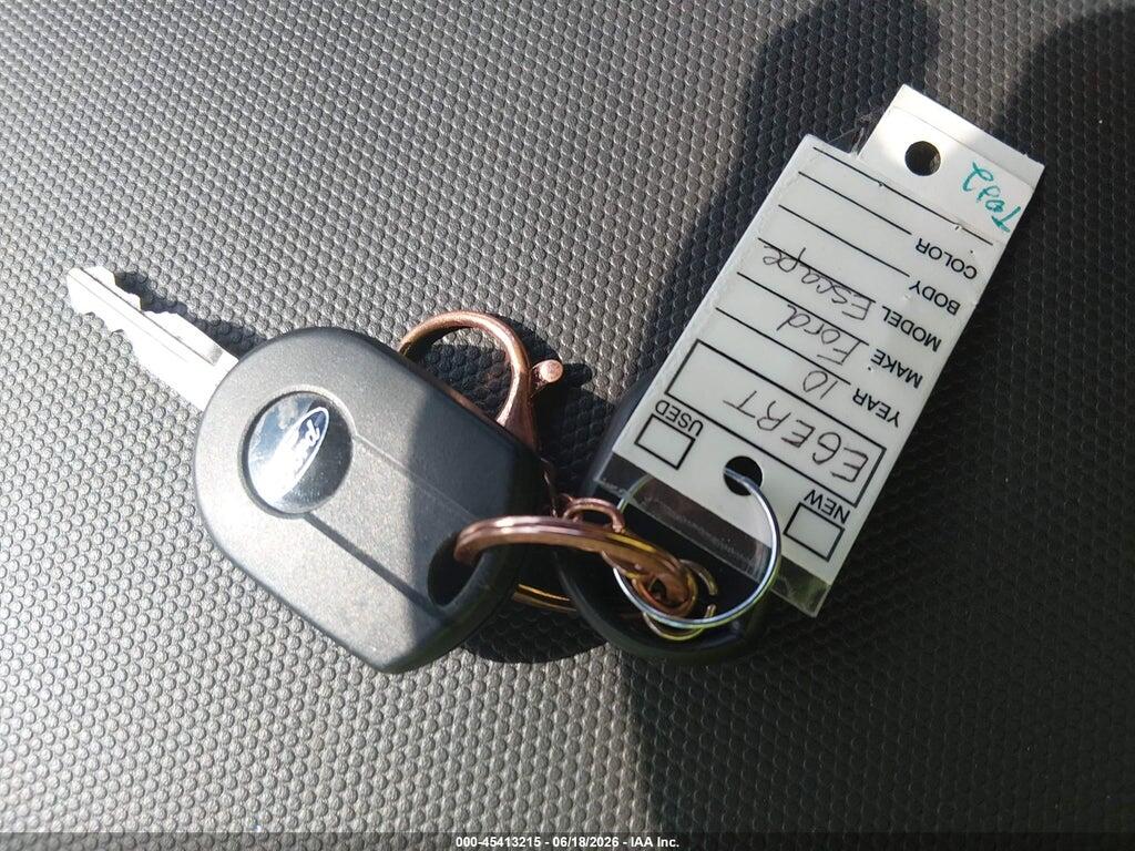 1FMCU9D78AKC22624 2010 FORD ESCAPE photo no. 11