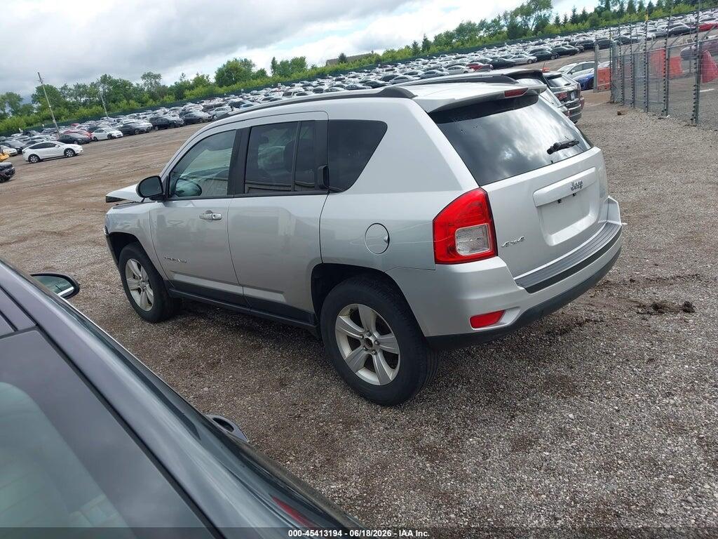1C4NJDBB1CD569669 2012 JEEP COMPASS photo no. 3