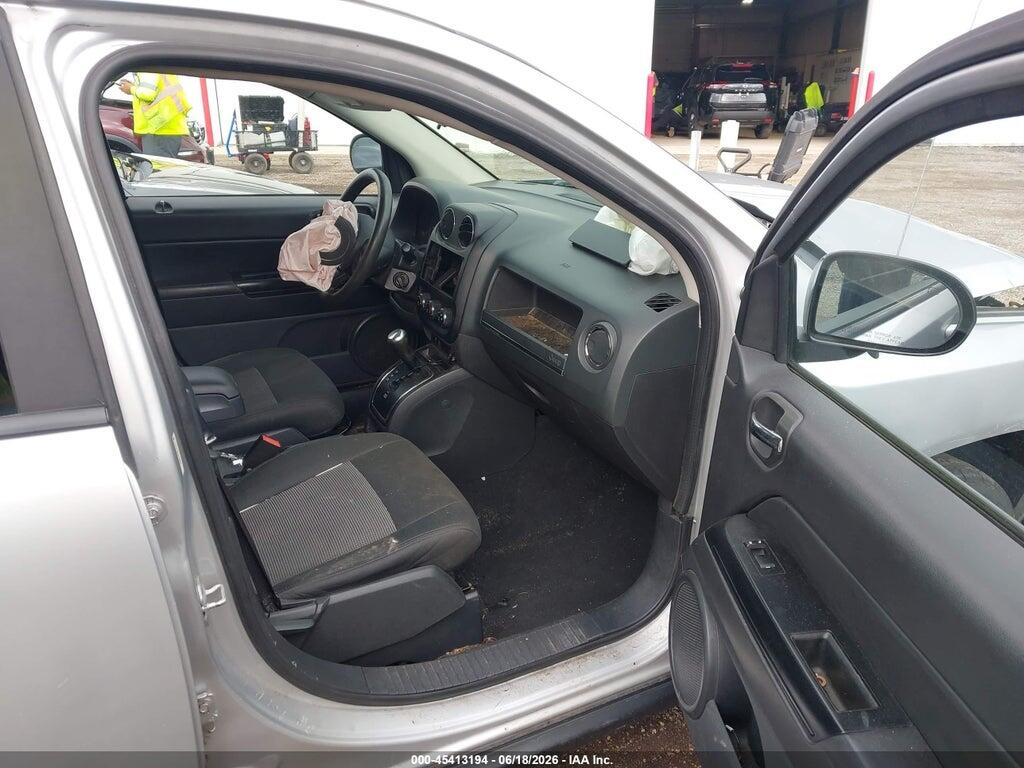 1C4NJDBB1CD569669 2012 JEEP COMPASS photo no. 5