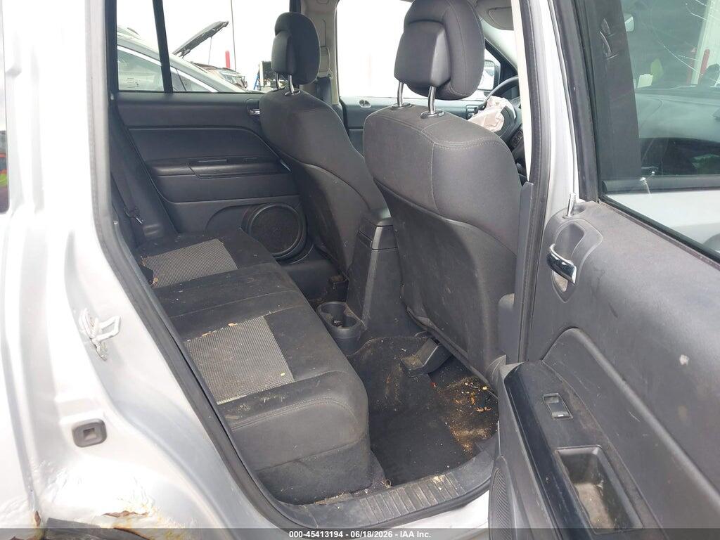 1C4NJDBB1CD569669 2012 JEEP COMPASS photo no. 8