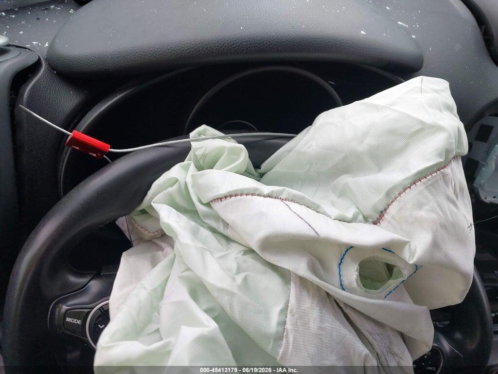 KNDJP3A51F7750986 2015 KIA SOUL photo no. 7