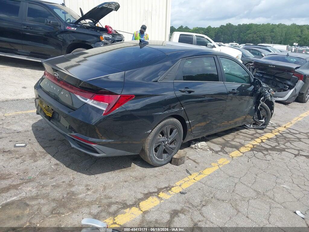 5NPLM4AG2NH077807 2022 HYUNDAI ELANTRA photo no. 4