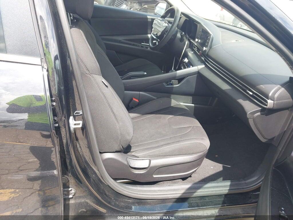 5NPLM4AG2NH077807 2022 HYUNDAI ELANTRA photo no. 5