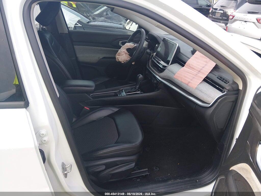 3C4NJCBB5NT120227 2022 JEEP COMPASS photo no. 5
