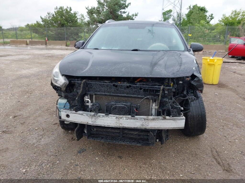 KNDCB3LC4H5048842 2017 KIA NIRO photo no. 12