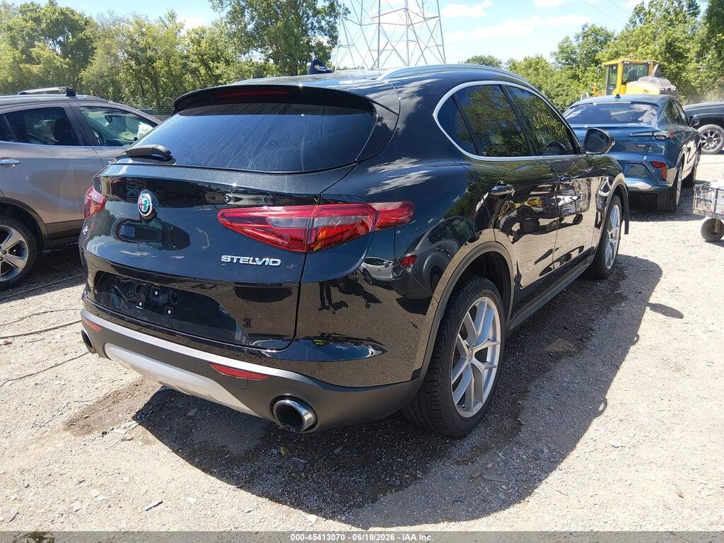 ZASFAKBN2J7C01247 2018 ALFA ROMEO STELVIO photo no. 4