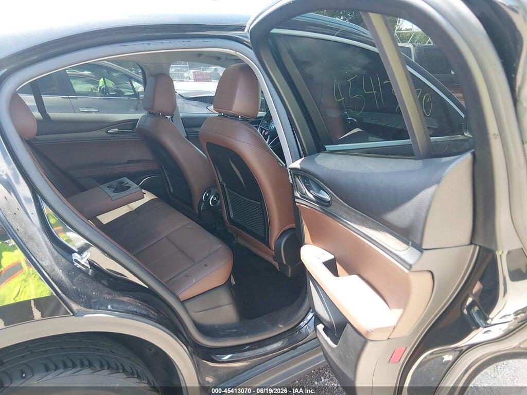 ZASFAKBN2J7C01247 2018 ALFA ROMEO STELVIO photo no. 8