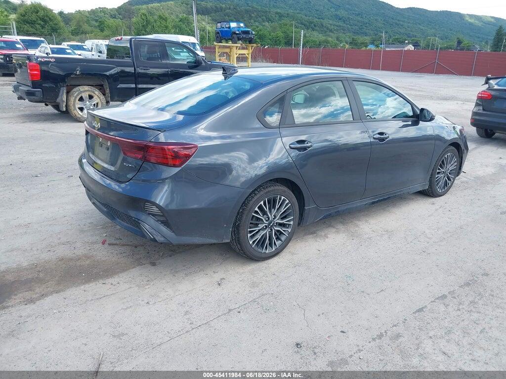 3KPF54AD9RE723838 2024 KIA FORTE photo no. 4