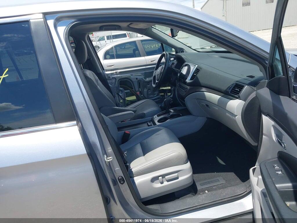 5FNYF6H56HB034476 2017 HONDA PILOT photo no. 5