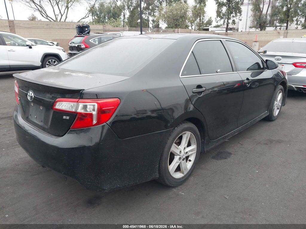 4T1BF1FK5EU472082 2014 TOYOTA CAMRY photo no. 4
