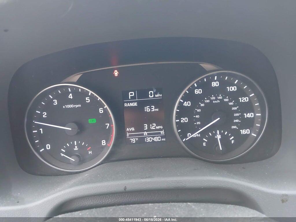 5NPD84LF1HH000931 2017 HYUNDAI ELANTRA photo no. 7