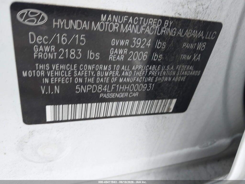5NPD84LF1HH000931 2017 HYUNDAI ELANTRA photo no. 9