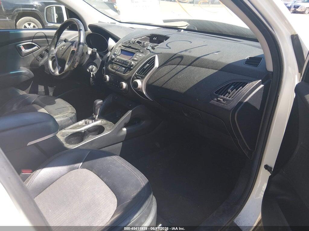 KM8JUCAC6CU415268 2012 HYUNDAI TUCSON photo no. 5